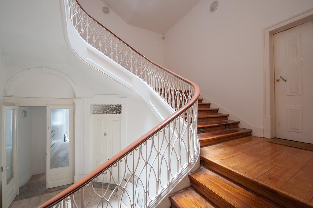 Lisbon Charming Apartments - Chiado Ngoại thất bức ảnh